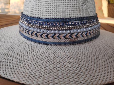 כובע מעוצב, כובע עם שם, כובע למסיבה, כובע למסיבת רווקות, כובע לכלה, כובע לברנינג מן, כובע לפסטיבל,כובע קש מעוצב, כובע לשמש מעוצב, כובע בוהו שיק